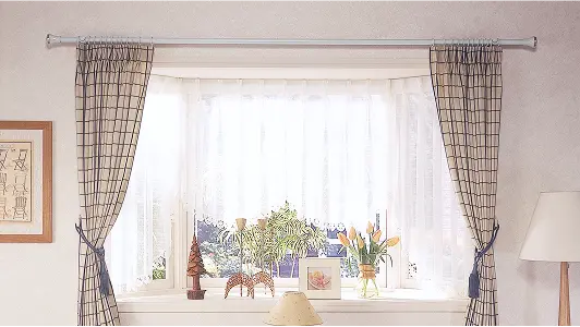Bending possible in L-shaped, S-shaped or U-shaped. Suitable for bay windows.