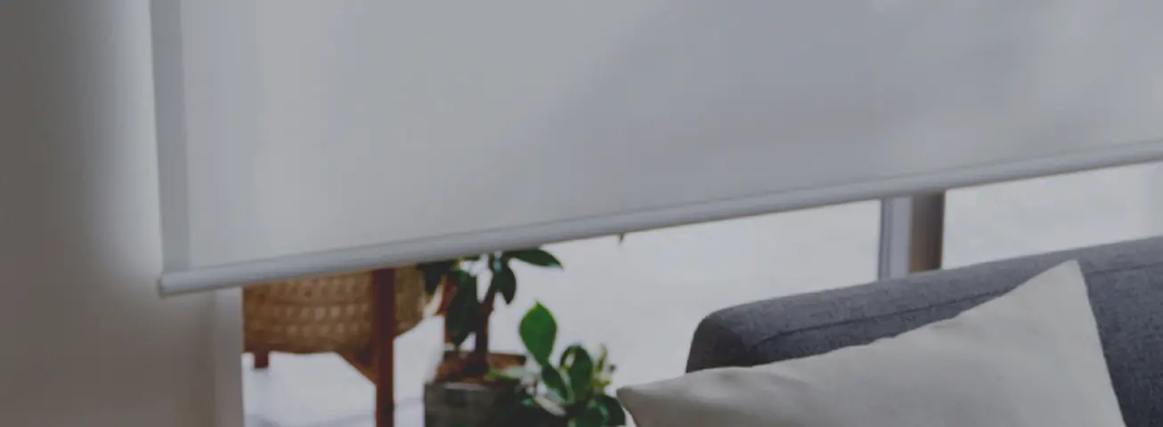 Roll Screen Color Simulation